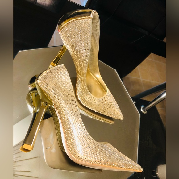 NWOTB STEVE MADDEN Women's Martina Rhinestone Pointed-Toe Pumps. Size 7 - Picture 10 of 13